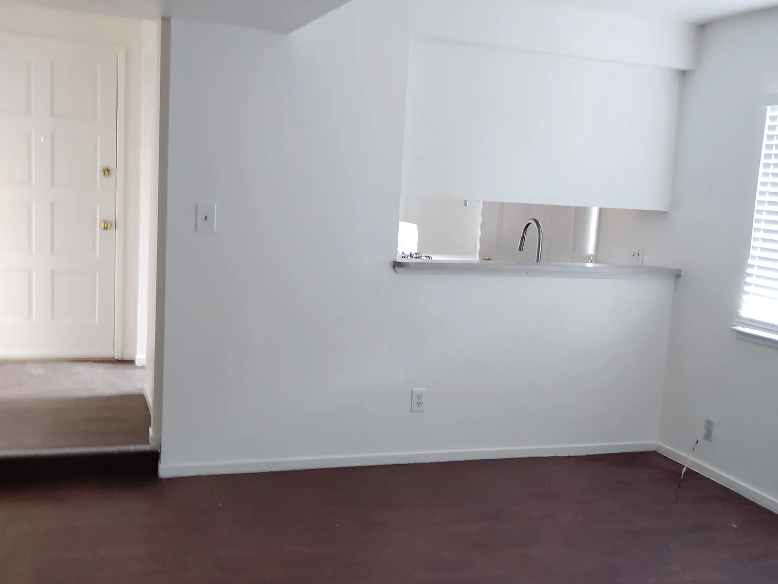 2 bed, 910 sqft, $1,498 — Photo 2