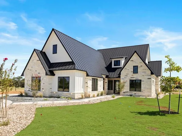 101 Baurenhof Ct, Fredericksburg, TX 78624