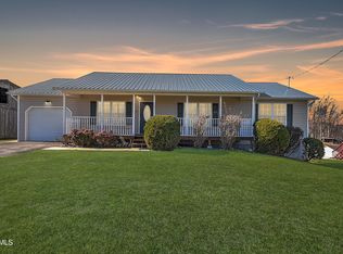 235 Fairridge Rd, Johnson City, TN 37604