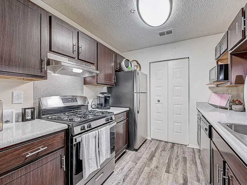 St. Johns Forest Apartments