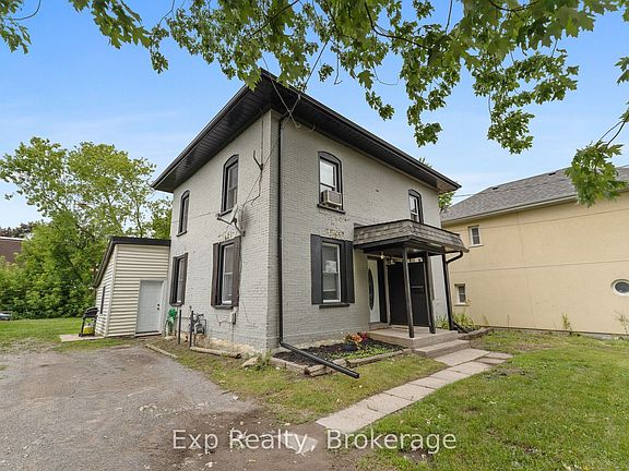 3rd image of 497 Donegal St