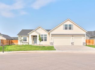 2425 N Iditarod Way, Kuna, ID 83634