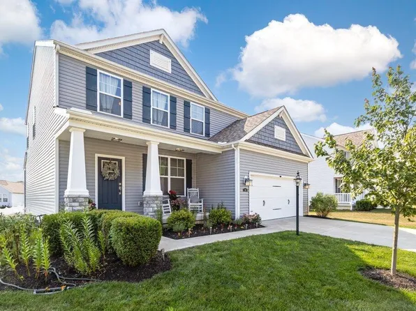 134 Old Bay Dr, Pataskala, OH 43062