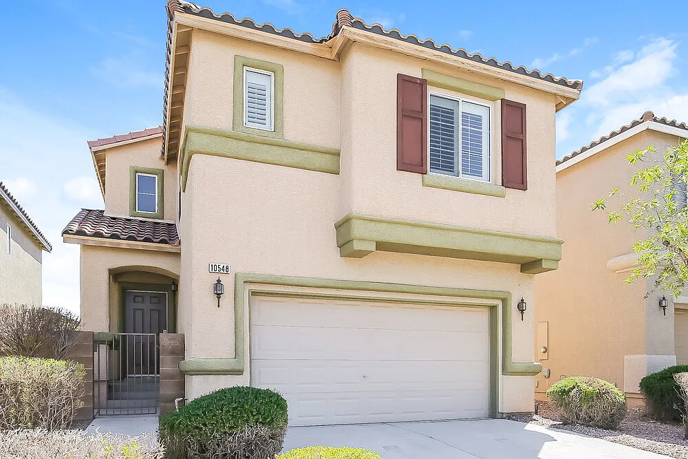 3 bed, 2.5 bath, 1829 sqft, $2,225 — Photo 4