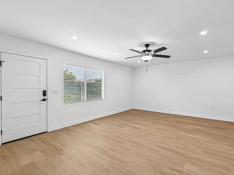 Salt + Sea - Luxury Coastal Apartments near Carlsbad Village — Photo 76