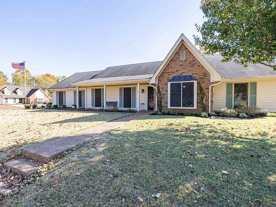 1st image of 7515 Olivia Hill Dr