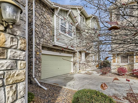 02 Exterior Front_11152022