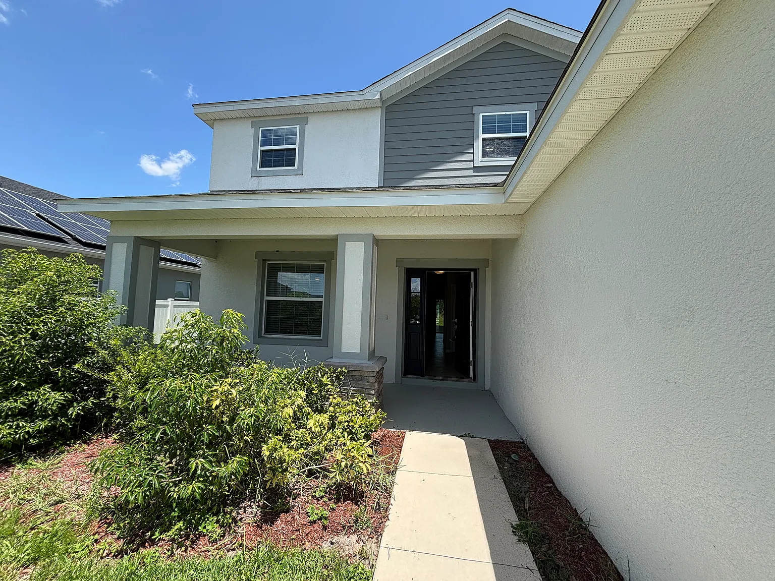 5 bed, 3141 sqft, $2,900 — Photo 3