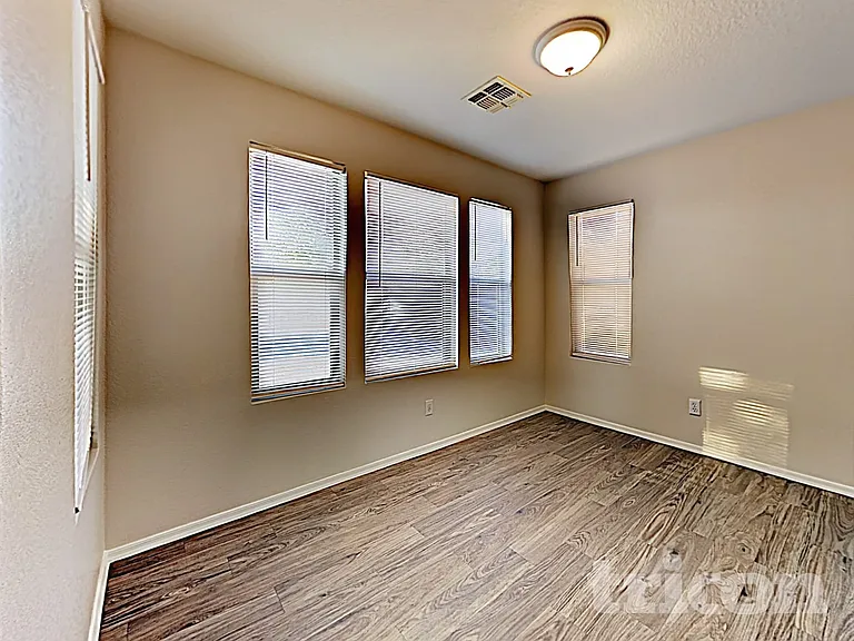 2626 W Spencer Run — Photo 6