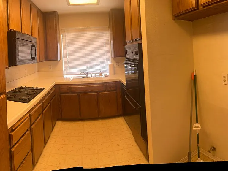 22701 Cascade Dr — Photo 7