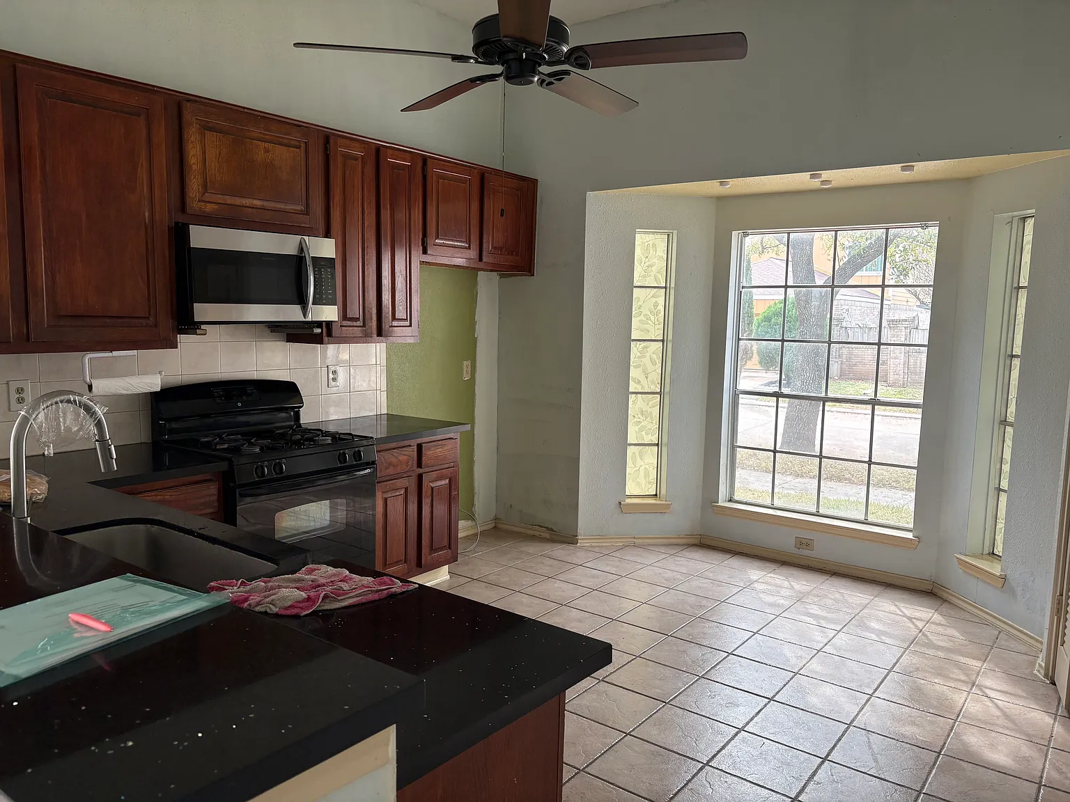 3 bed, 1544 sqft, $1,650 — Photo 4