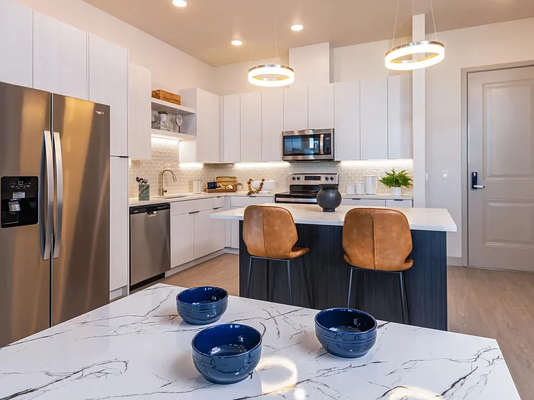 Zeta Apartments — Photo 16