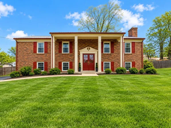 205 Robin Dr, Lynchburg, VA 24502