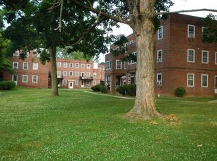 2703 Hollywood Ct, Reading, PA 19606