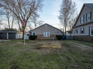 1521 Lincolnway E, Mishawaka, IN