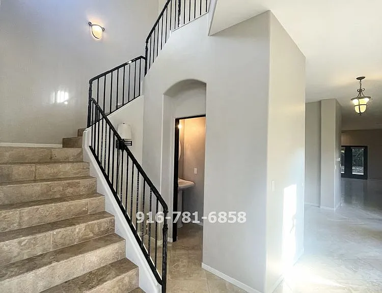 5891 Silkwood Way — Photo 5