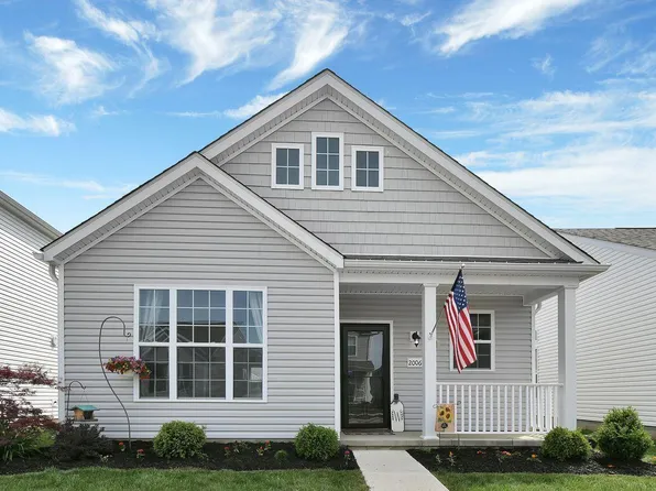 2006 Freehold St, Newark, OH 43055