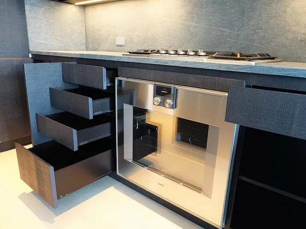 130 William Street image 11 of 68