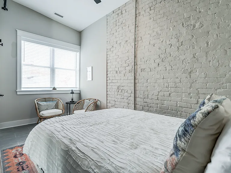 1523 W Cary St #1 — Photo 15