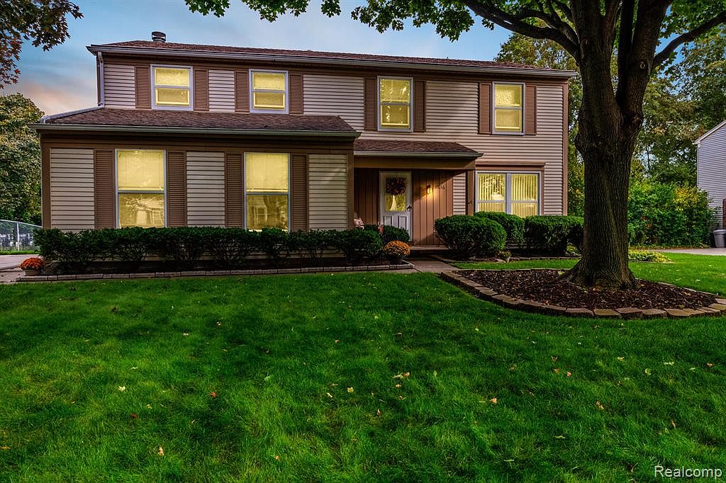 1836 Freemont Dr, Troy, MI 48098 Zillow