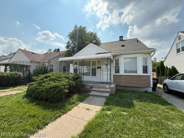 7339 Parkland