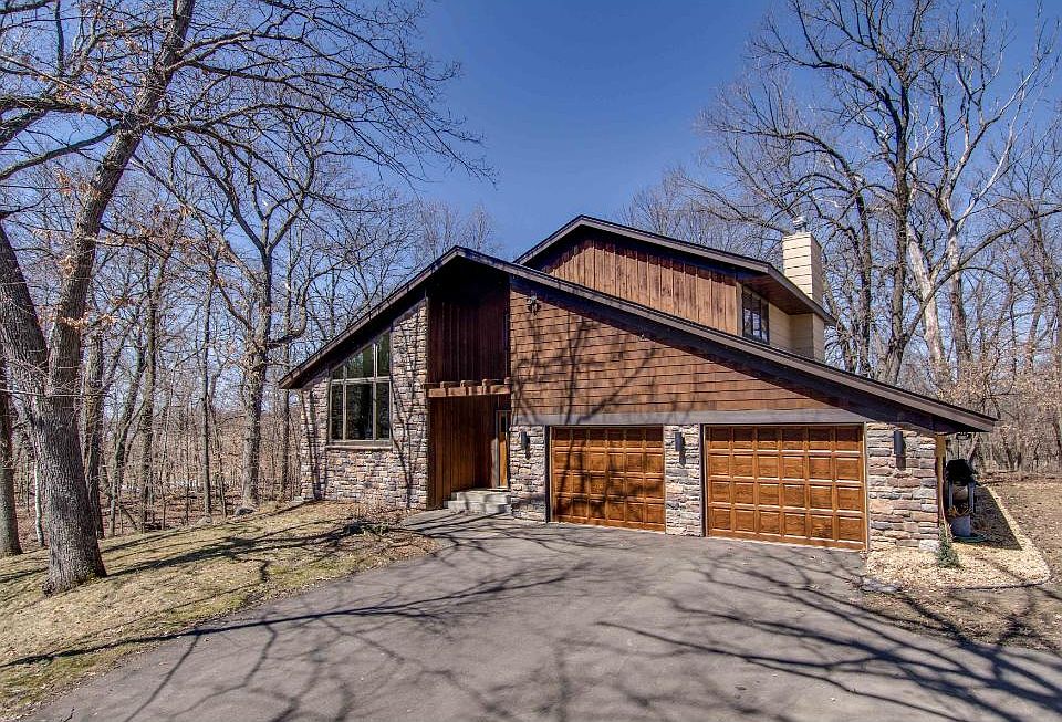1st image of 2227 Foxtail Ct