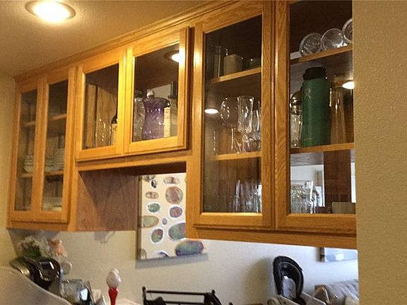 3rd image of 1153 S Dover Cir