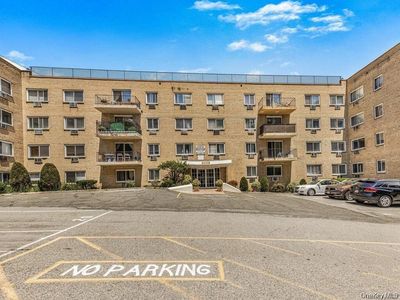 2035 Central Park Avenue #1M, Yonkers, NY, 10710