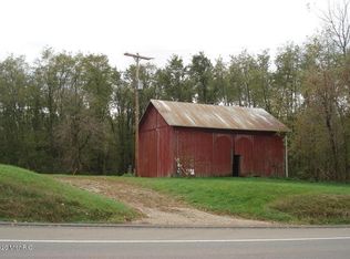 1831 E Chicago Rd, Jonesville, MI 49250
