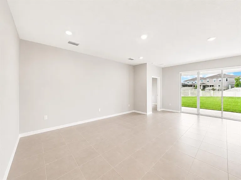 8469 Hardy Bay Loop — Photo 10