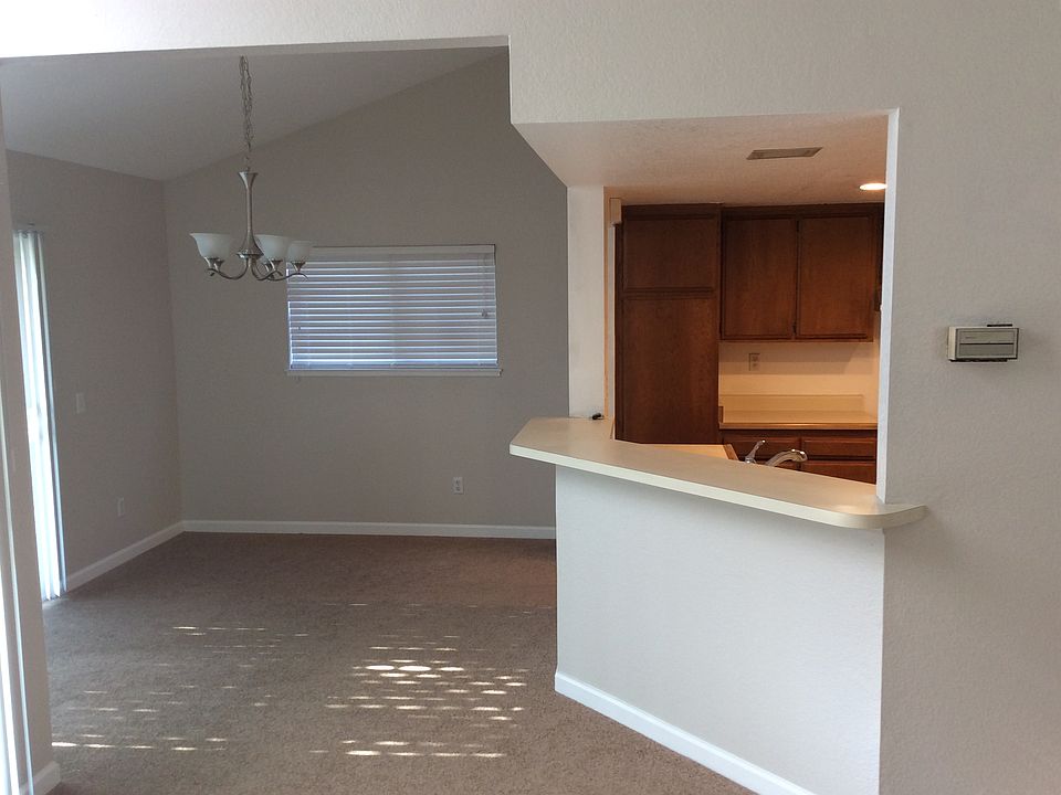1st image of 6781 Summerfield Ct