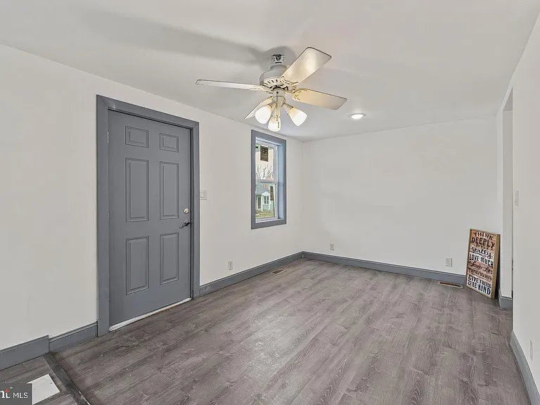 780 White Hall Rd — Photo 10