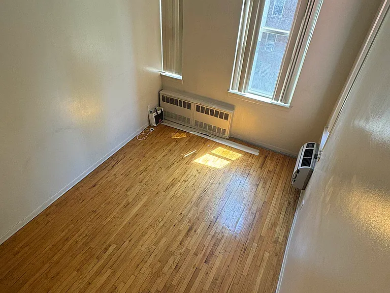329 E 63rd St #3F — Photo 12