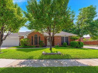 9000 Cumberland Dr, Irving, TX 75063