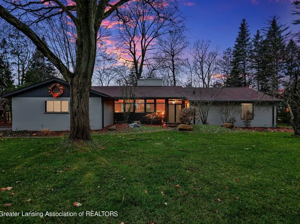 21669 Hampton St, Beverly Hills, MI 48025