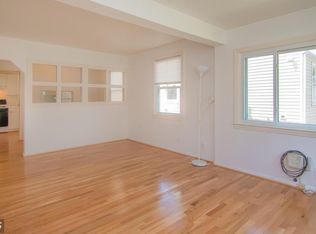 5011 Somerset Rd, Riverdale, MD 20737