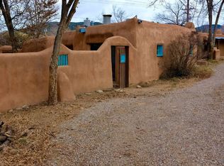 147 E Camino Abajo De La Loma, Ranchos De Taos, NM 87557