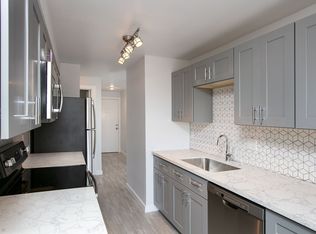 4321 SW Genesee St #6, Seattle, WA 98116
