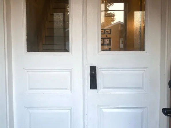 12 Blackwell St, Dorchester, MA 02122