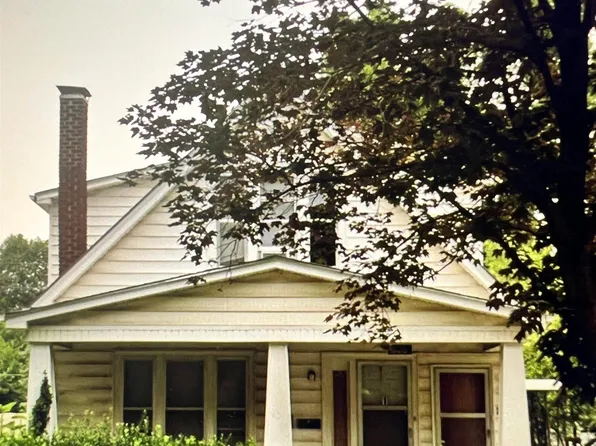 608 Moro St, Manhattan, KS 66502