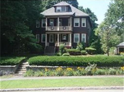 2nd image of 969 Greendale Ave #1