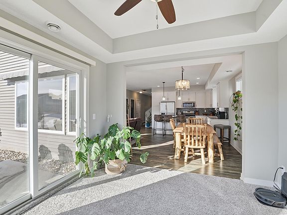 4th image of 1214 Tikalsky St SE