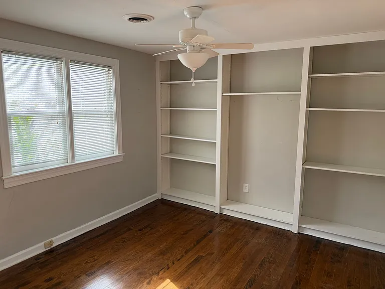 1076 Nichols Dr — Photo 12