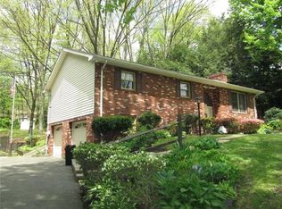 118 Elm Dr, Kittanning, PA 16201