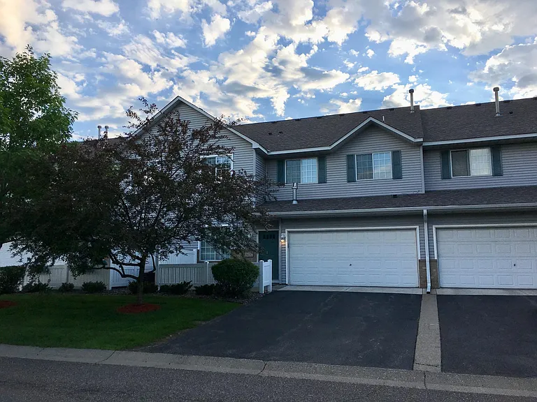 3027 Juniper Ln — Photo 1