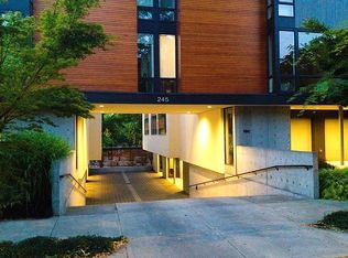 245 SW Meade St APT C-5, Portland, OR 97201