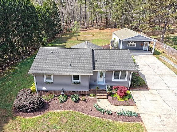 2nd image of 5263 Slater Rd