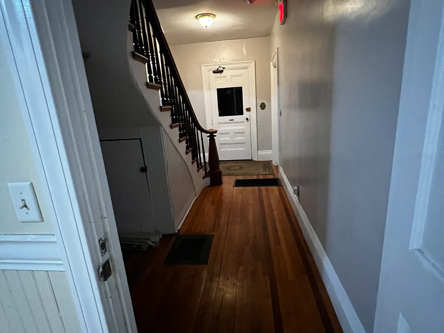 2 bed, 1050 sqft, $2,475 — Photo 2