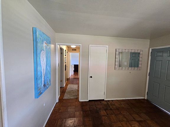 4th image of 706 Guidry St