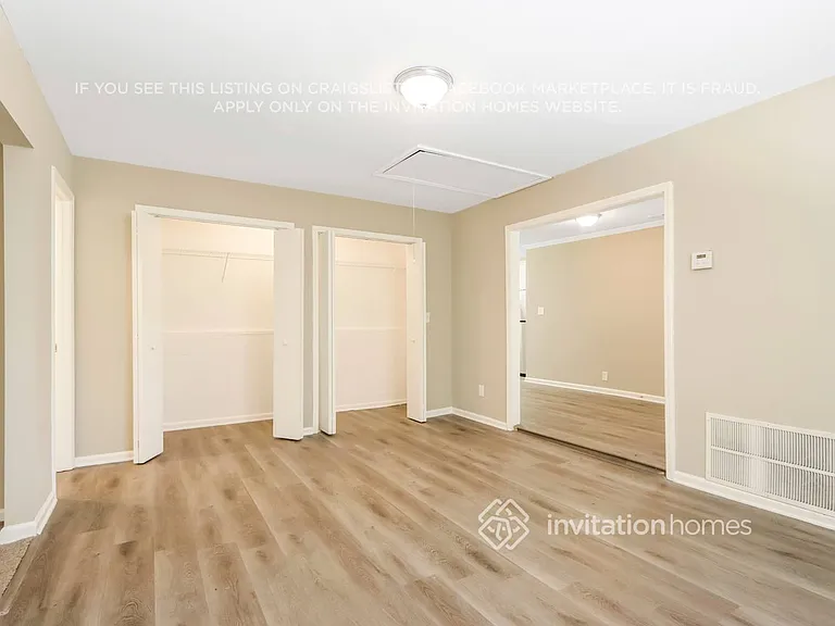 1470 W Austin Rd — Photo 2